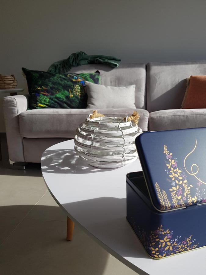 לצ'י Villa Home Holiday A Cala Rossa מראה חיצוני תמונה