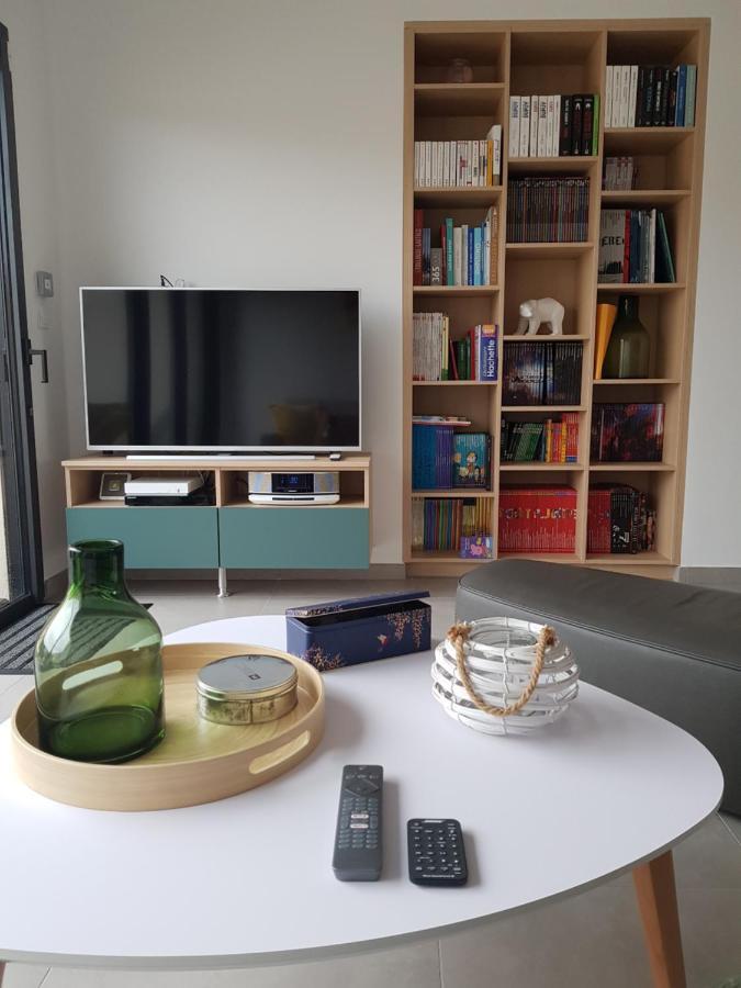 לצ'י Villa Home Holiday A Cala Rossa מראה חיצוני תמונה