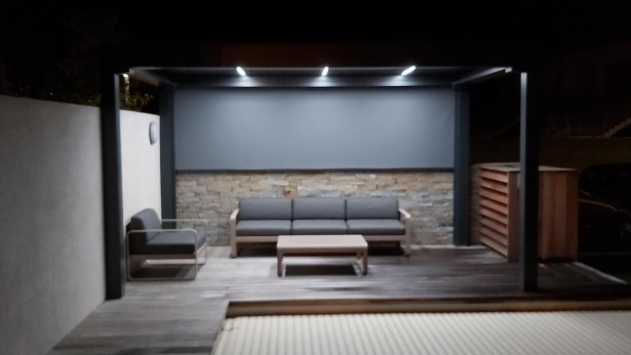 לצ'י Villa Home Holiday A Cala Rossa מראה חיצוני תמונה