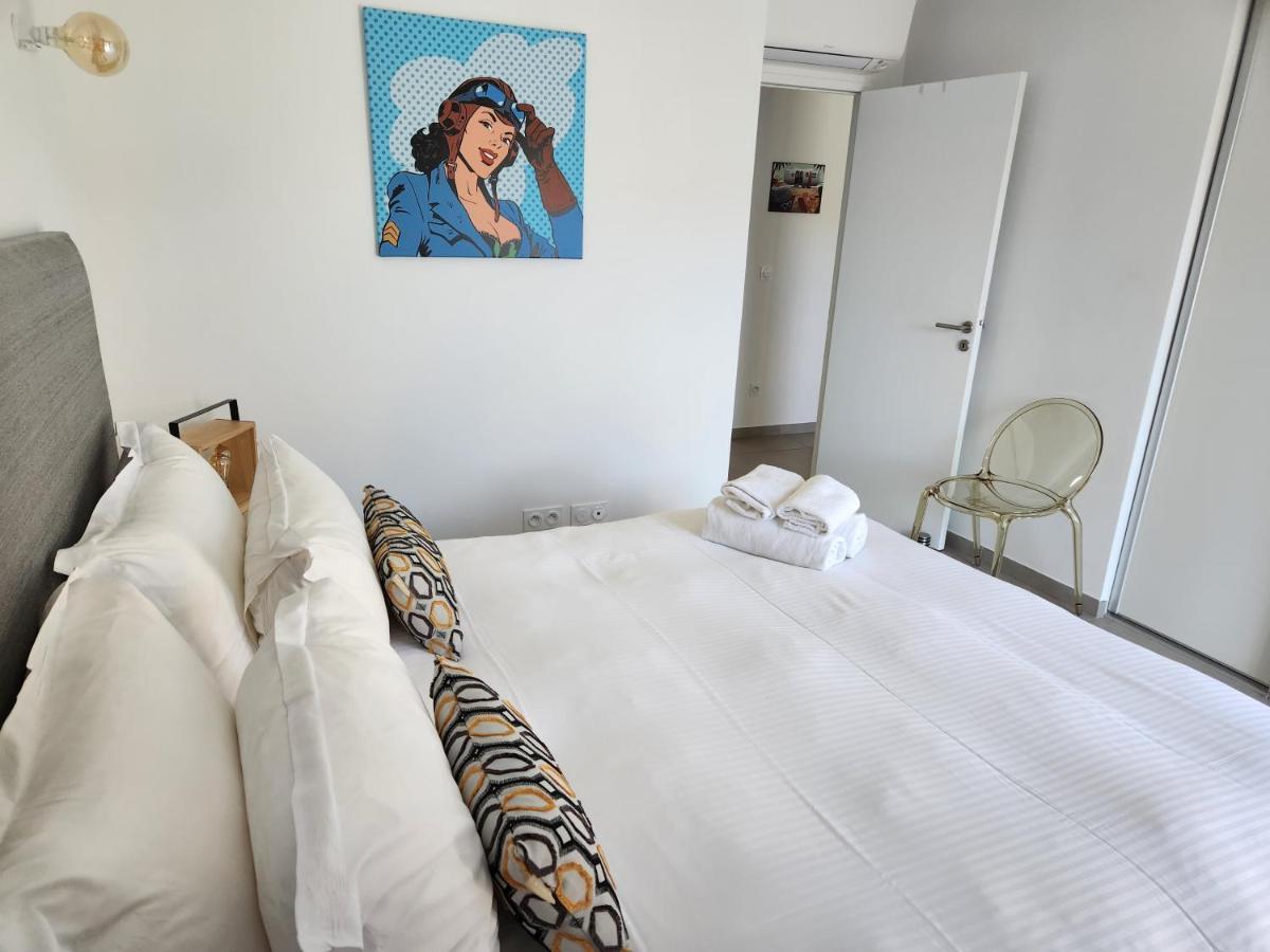 לצ'י Villa Home Holiday A Cala Rossa מראה חיצוני תמונה
