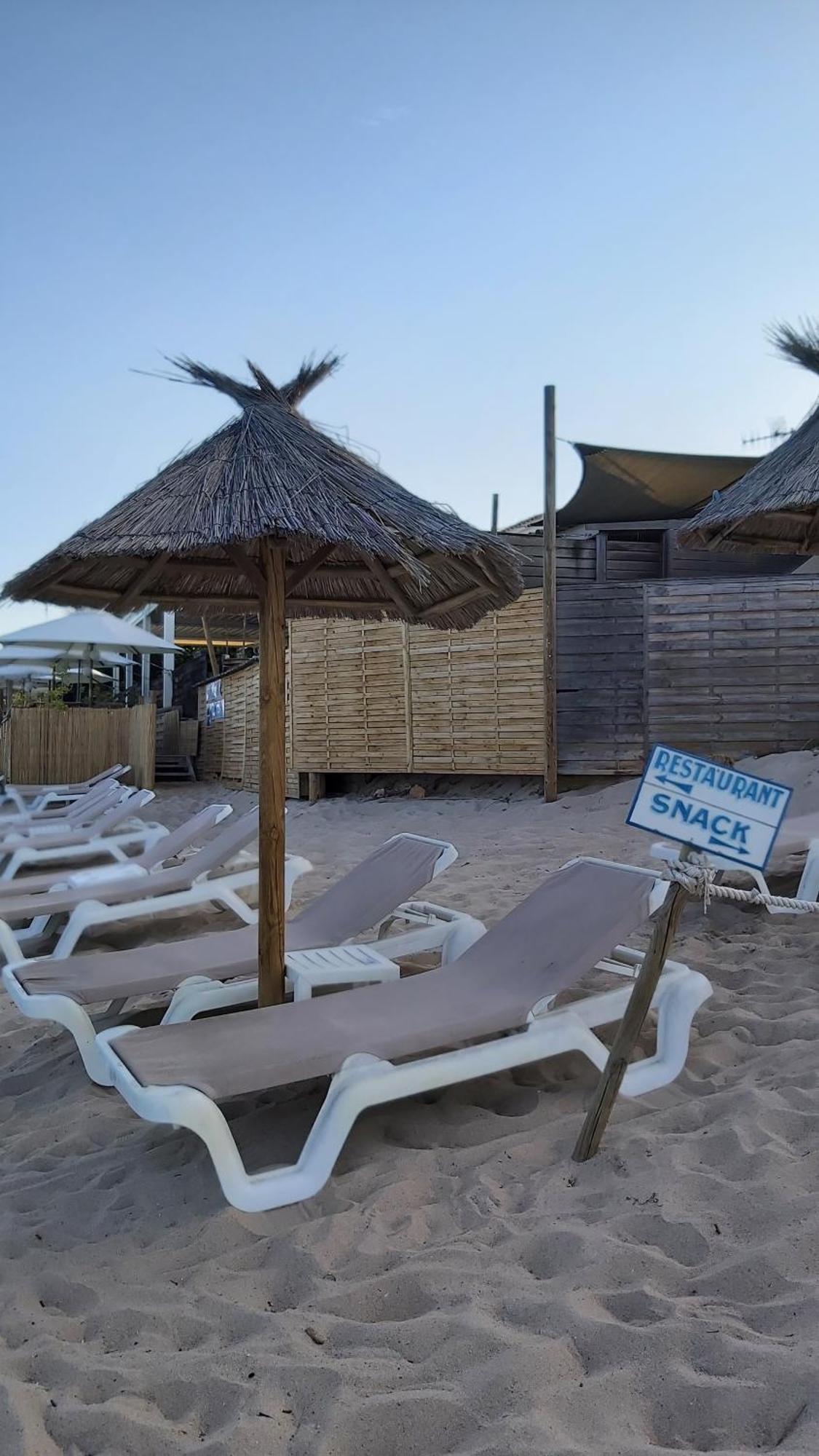 לצ'י Villa Home Holiday A Cala Rossa מראה חיצוני תמונה