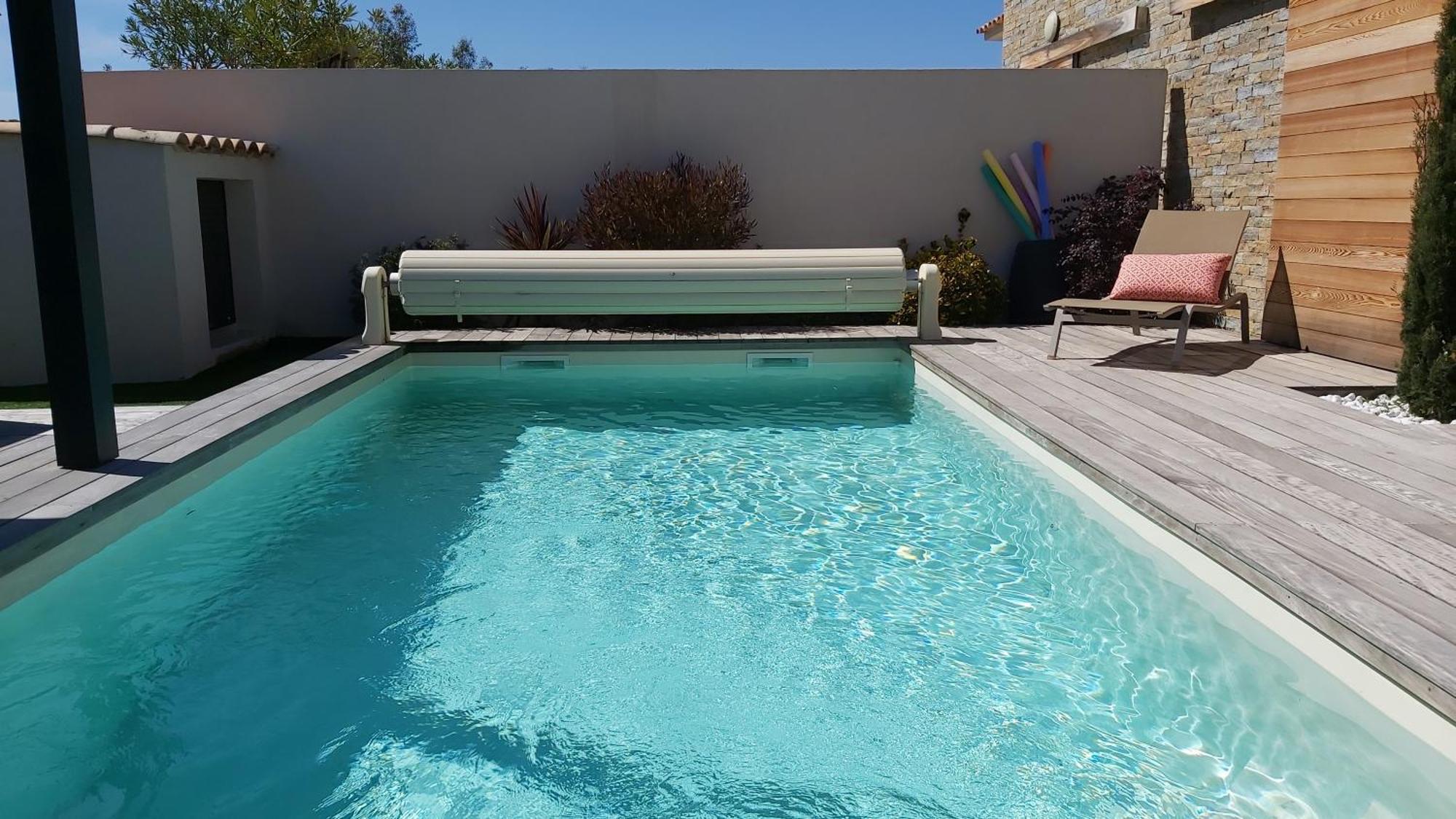 לצ'י Villa Home Holiday A Cala Rossa מראה חיצוני תמונה