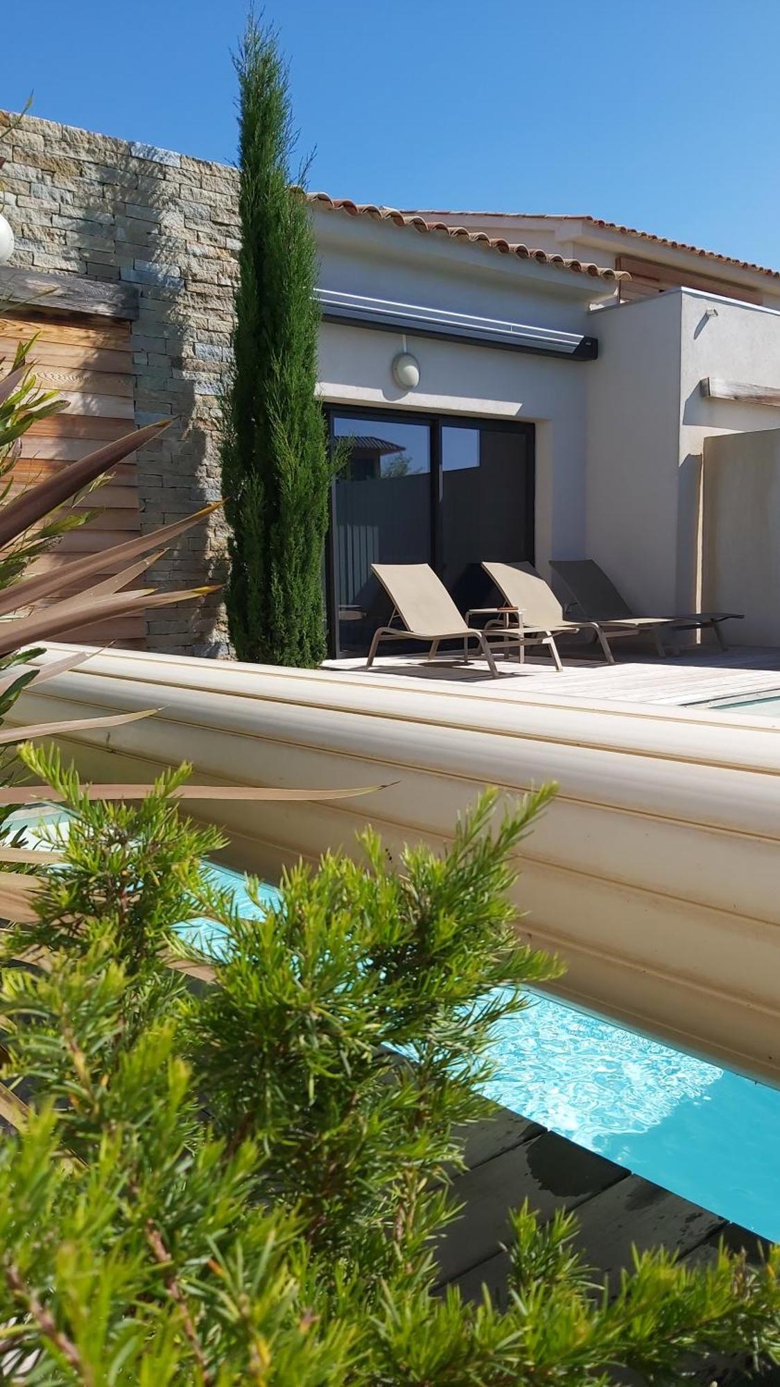 לצ'י Villa Home Holiday A Cala Rossa מראה חיצוני תמונה